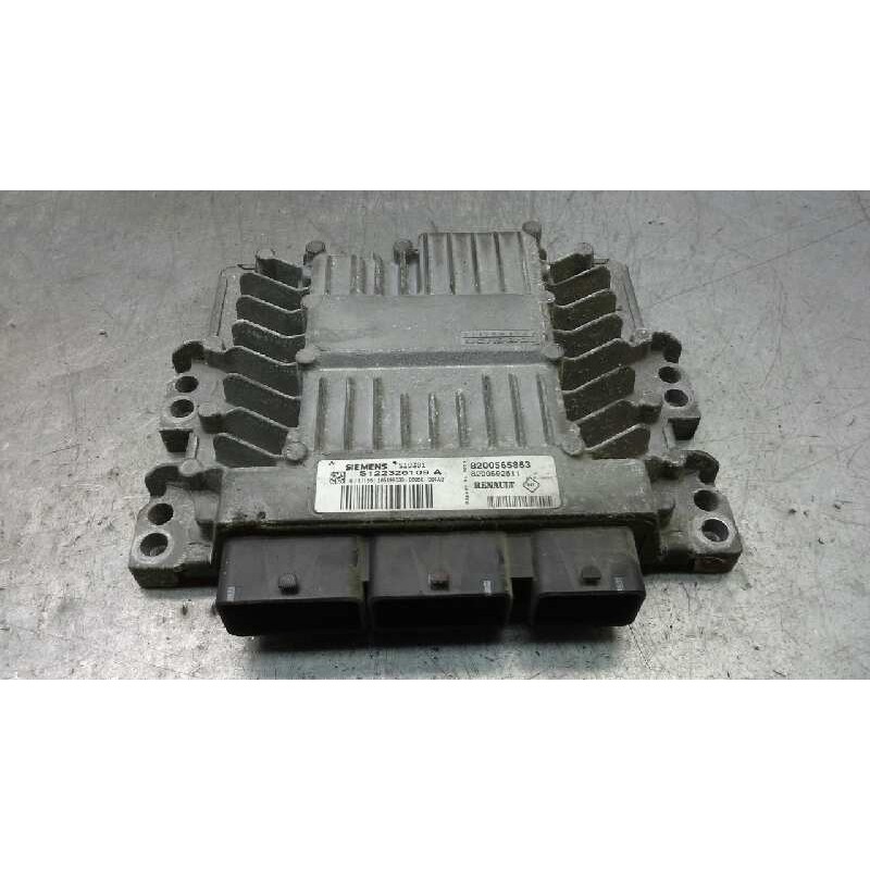 Recambio de centralita motor uce para renault megane ii berlina 5p 1.5 dci diesel referencia OEM IAM 8200565863 199 