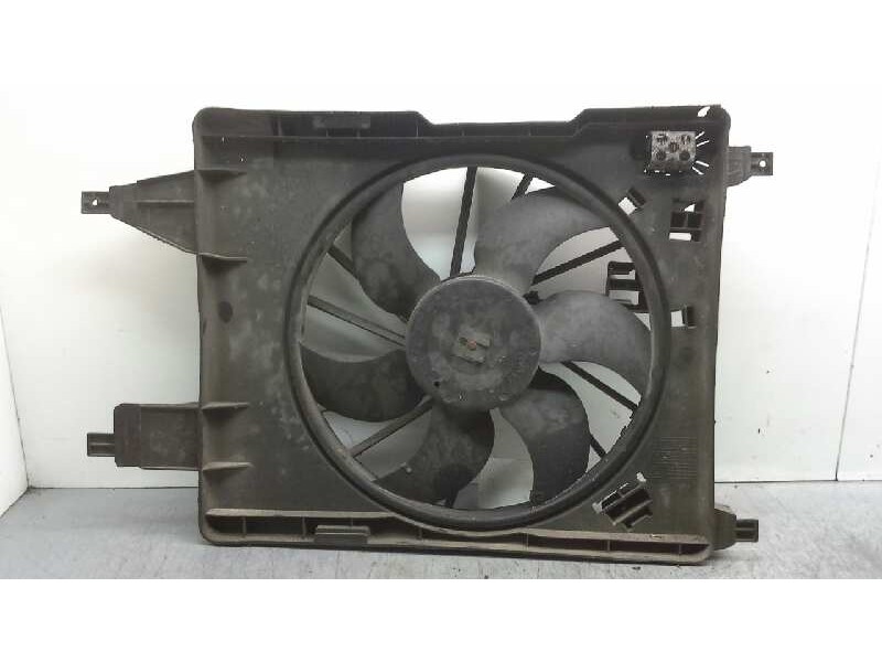 Recambio de electroventilador para renault megane ii berlina 5p 1.5 dci diesel referencia OEM IAM 8200151465  