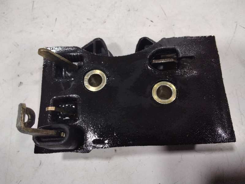 Recambio de cerradura puerta trasera derecha para audi 80 avant básico berlina referencia OEM IAM 893839016C  