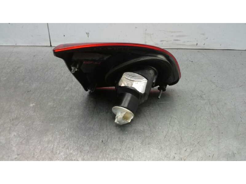 Recambio de piloto trasero derecho porton para nissan qashqai (j10) 2.0 dci turbodiesel cat referencia OEM IAM   