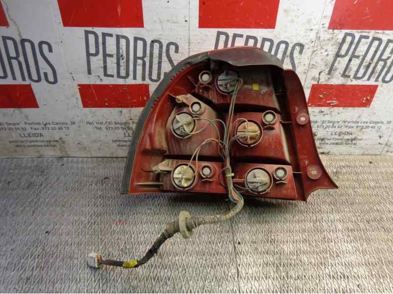 Recambio de piloto trasero derecho para kia shuma ii 1.6 ls berlina portón referencia OEM IAM   