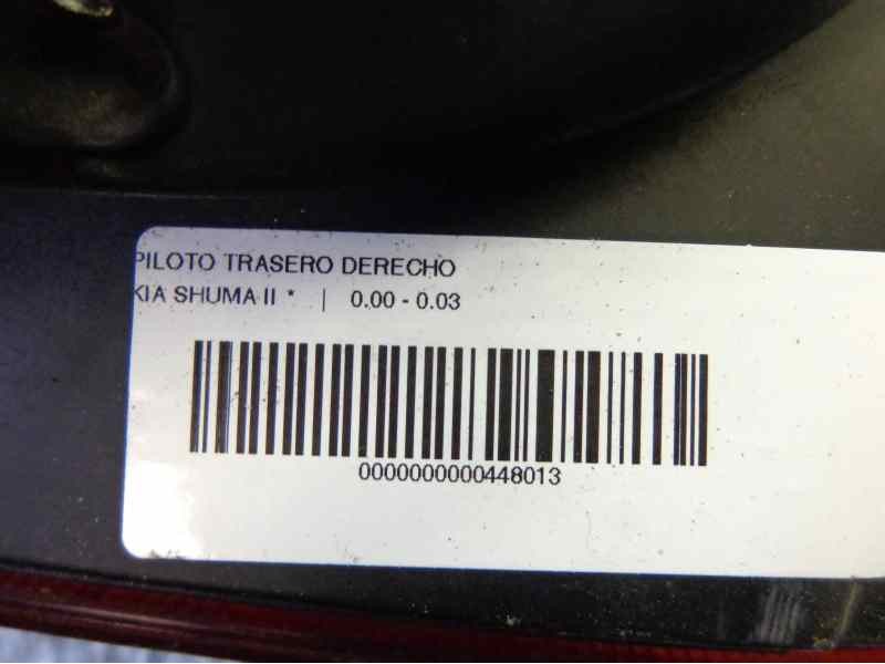 Recambio de piloto trasero derecho para kia shuma ii 1.6 ls berlina portón referencia OEM IAM   