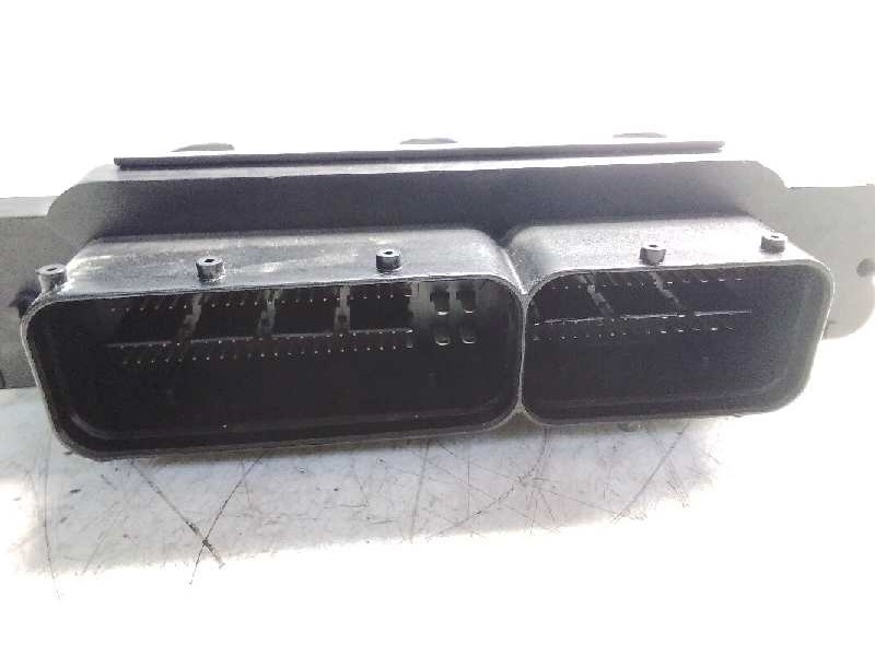 Recambio de centralita motor uce para skoda rapid active referencia OEM IAM 04E907309AF  