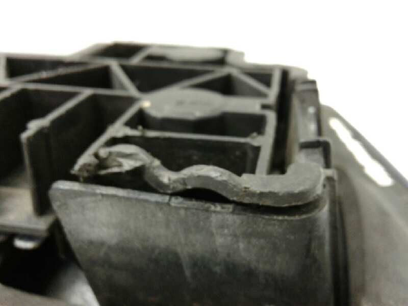 Recambio de piloto trasero derecho para ford orion cl referencia OEM IAM   