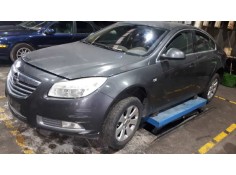 opel insignia berlina del año 2010 2
