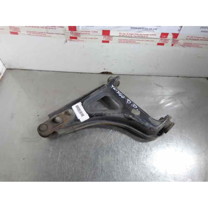 Recambio de brazo suspension inferior delantero derecho para renault twingo (co6) 1.2 referencia OEM IAM   22567