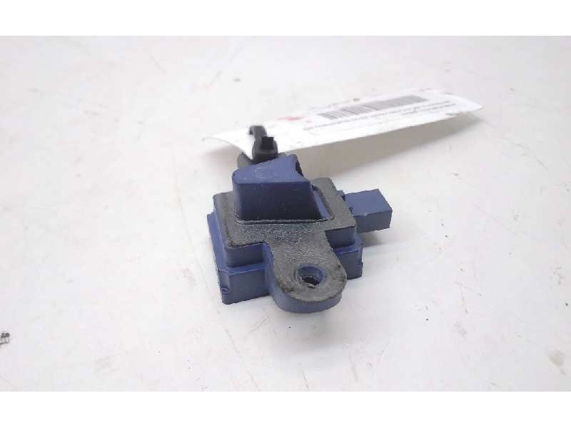 Recambio de sensor impacto airbag para mercedes clase clk (w207) coupe 250 cdi blueefficiency (207.303) referencia OEM IAM A2128