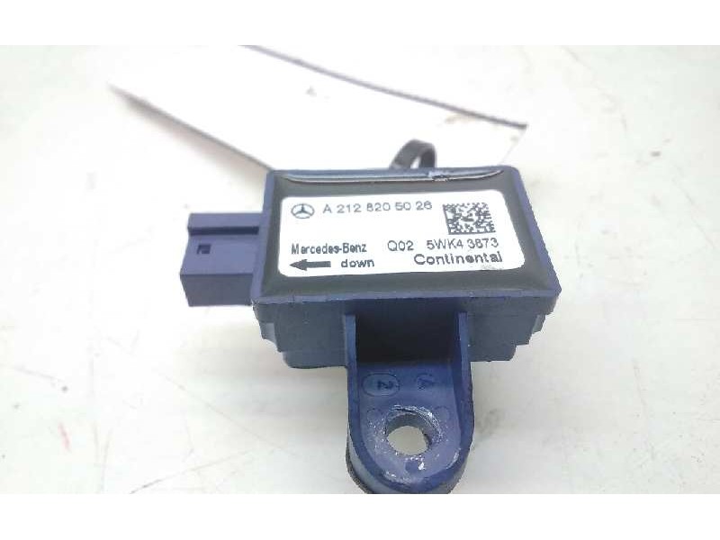 Recambio de sensor impacto airbag para mercedes clase clk (w207) coupe 250 cdi blueefficiency (207.303) referencia OEM IAM A2128