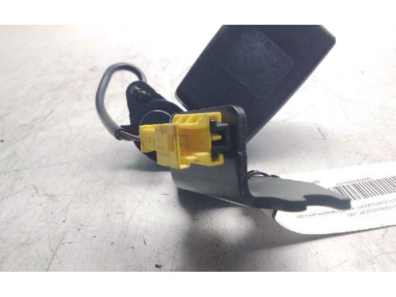 Recambio de enganche cinturon trasero derecho para mercedes clase clk (w207) coupe 250 cdi blueefficiency (207.303) referencia O