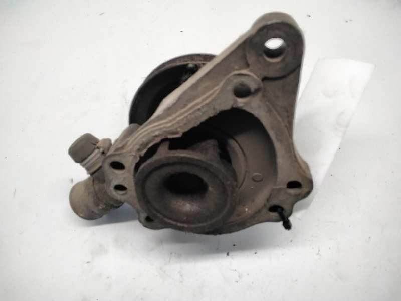 Recambio de bomba agua para mg rover metro 1.3 referencia OEM IAM   22921