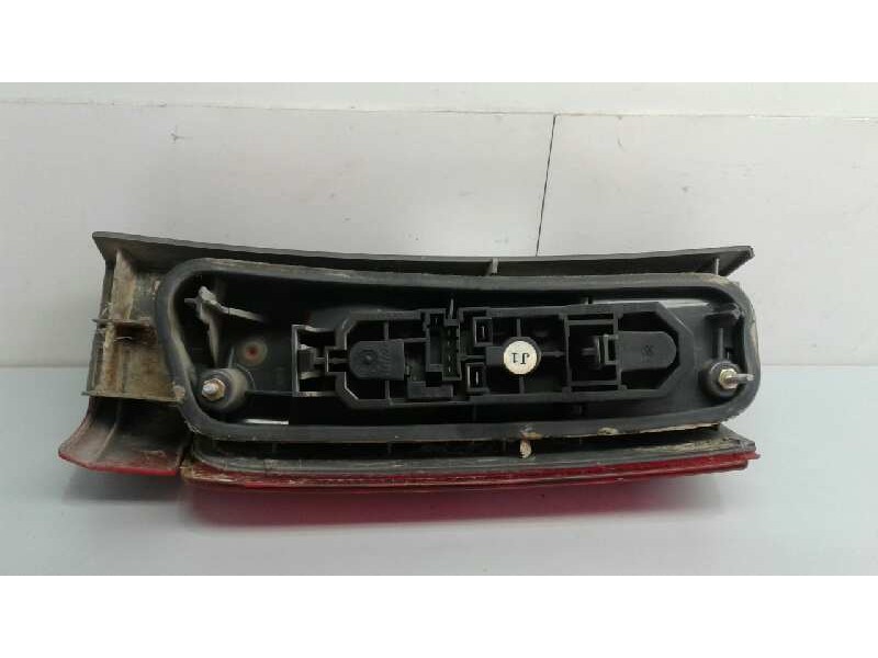 Recambio de piloto trasero izquierdo para volvo v70 familiar exclusive referencia OEM IAM   