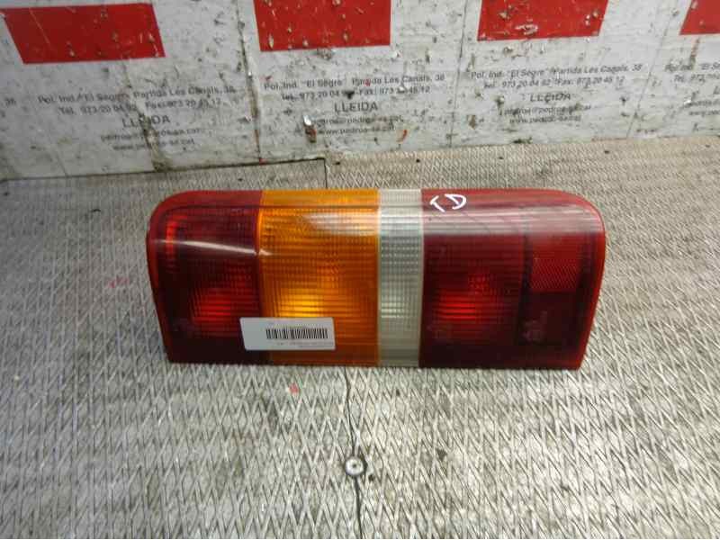 Recambio de piloto trasero derecho para ford fiesta berl./courier surf referencia OEM IAM 7070864  