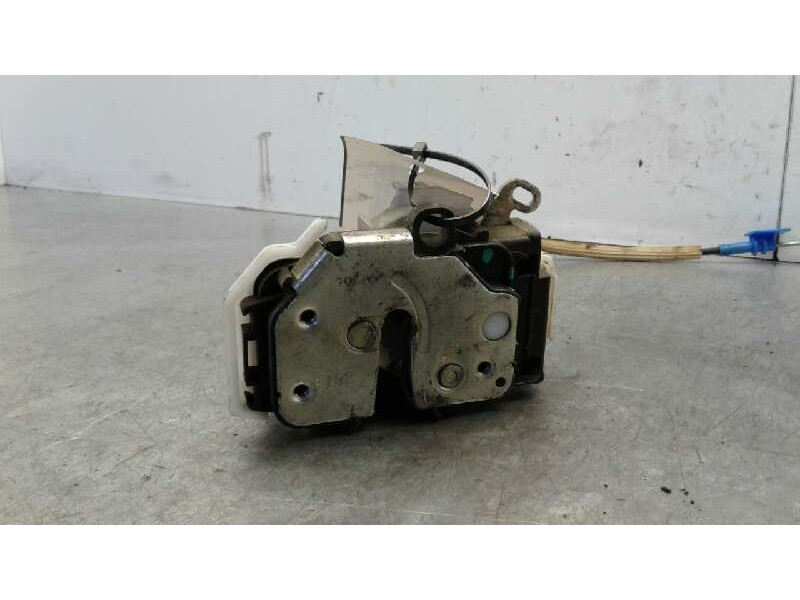 Recambio de cerradura puerta delantera derecha para peugeot bipper tepee basis referencia OEM IAM 1613686680  