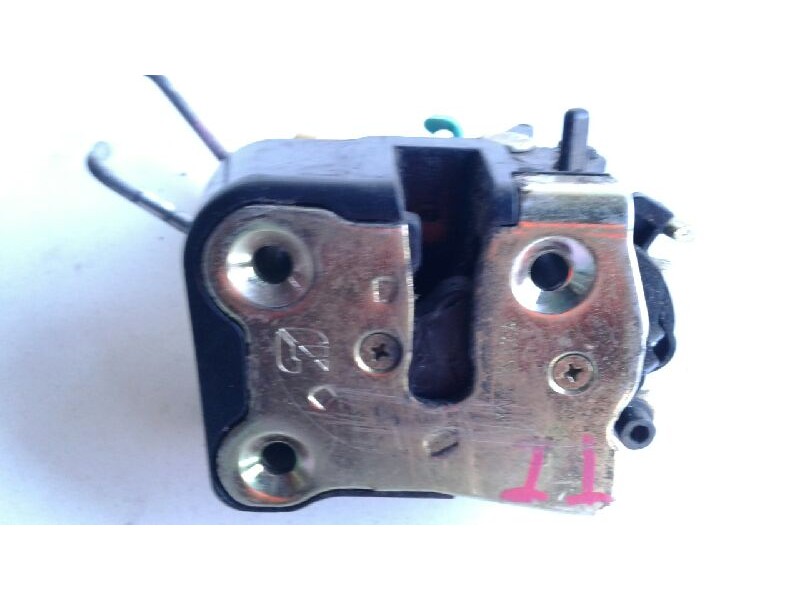 Recambio de cerradura puerta trasera izquierda para chrysler pt cruiser (pt) 2.0 custo limited referencia OEM IAM   