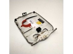 Recambio de tapa exterior combustible para nissan primera berl./familiar (p10/w10) 2.0 16v cat referencia OEM IAM    2