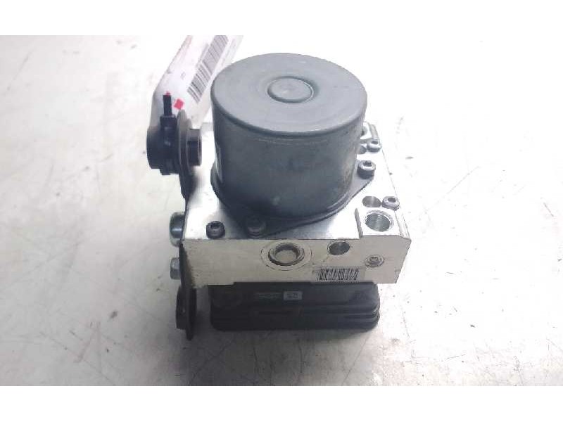 Recambio de abs para skoda rapid active referencia OEM IAM 6R0614517CA  