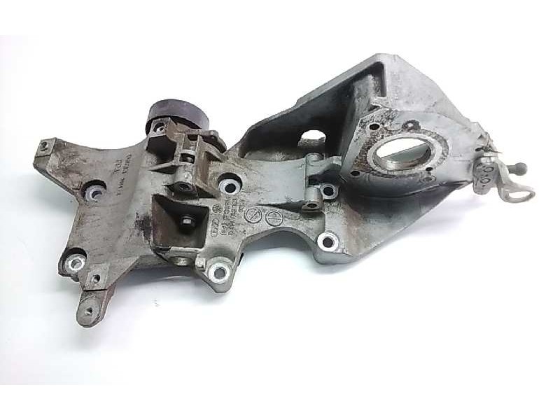 Recambio de soporte bomba inyeccion para seat leon (5f1) 1.6 tdi referencia OEM IAM 03L903143Q CASCO 