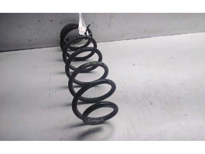 Recambio de muelle suspension trasera para skoda rapid active referencia OEM IAM   