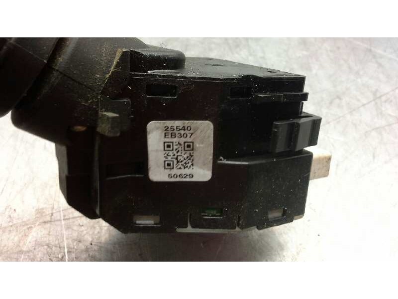 Recambio de mando intermitentes para nissan navara pick-up (d40m) double cab le 4x4 referencia OEM IAM 25540EB60A  