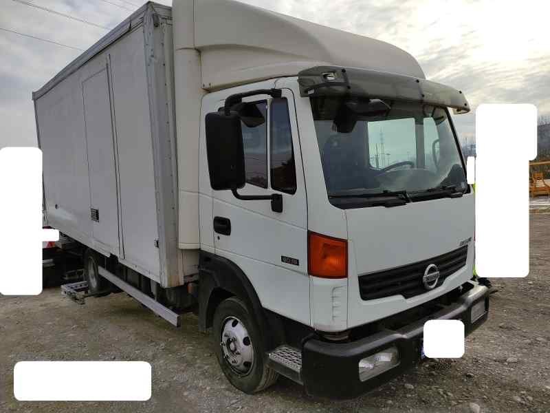 nissan atleon del año 2008