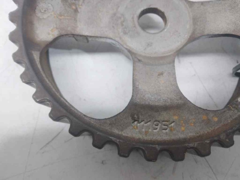 Recambio de polea arbol levas para opel vivaro furgón 2.7t corto referencia OEM IAM   