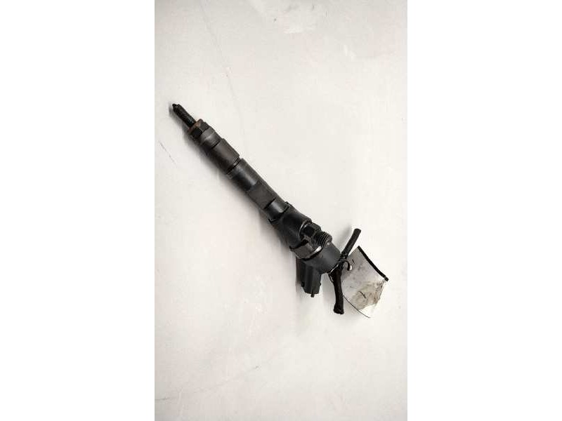 Recambio de inyector para opel vivaro furgón 2.7t corto referencia OEM IAM   