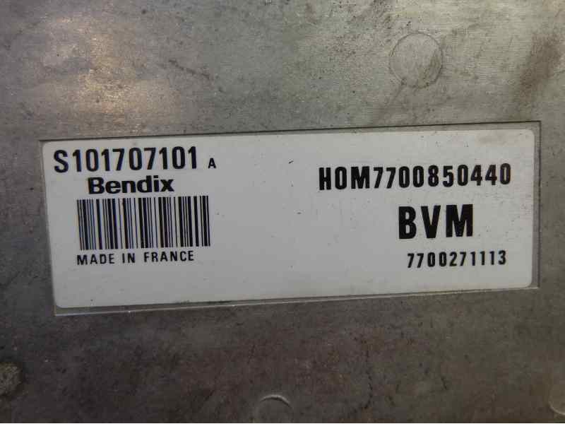 Recambio de centralita motor uce para renault 19 (b/c/l53) txi referencia OEM IAM  172 