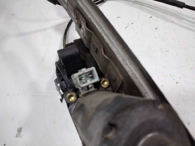 Recambio de elevalunas delantero izquierdo para peugeot 206 berlina xr referencia OEM IAM 2416040  