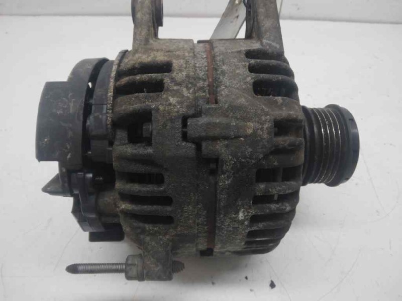 Recambio de alternador para renault modus confort dynamique referencia OEM IAM 8200360480  