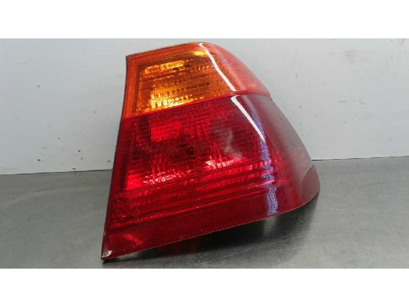 Recambio de piloto trasero derecho para bmw serie 3 berlina (e46) 318i referencia OEM IAM   