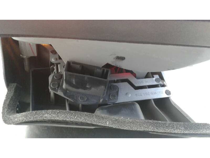 Recambio de piloto trasero derecho para bmw serie 3 berlina (e46) 318i referencia OEM IAM   