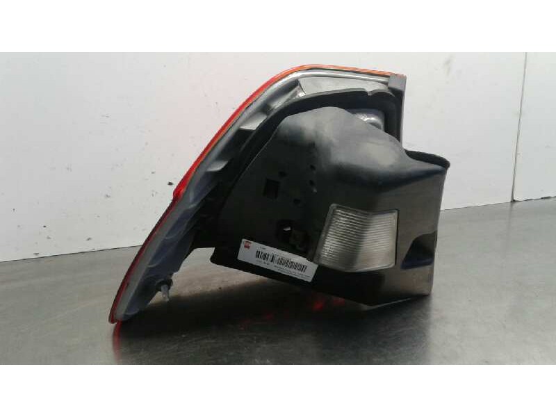 Recambio de piloto trasero derecho para bmw serie 3 berlina (e46) 318i referencia OEM IAM   