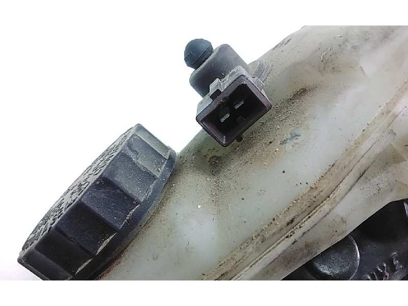 Recambio de bomba freno para citroen ax 1.0 referencia OEM IAM 2101709  2492