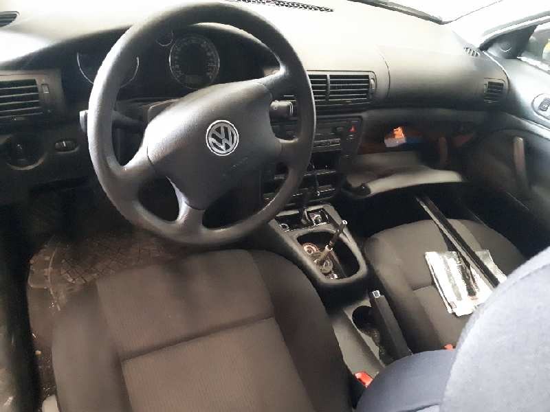 volkswagen passat berlina (3b3) del año 2002