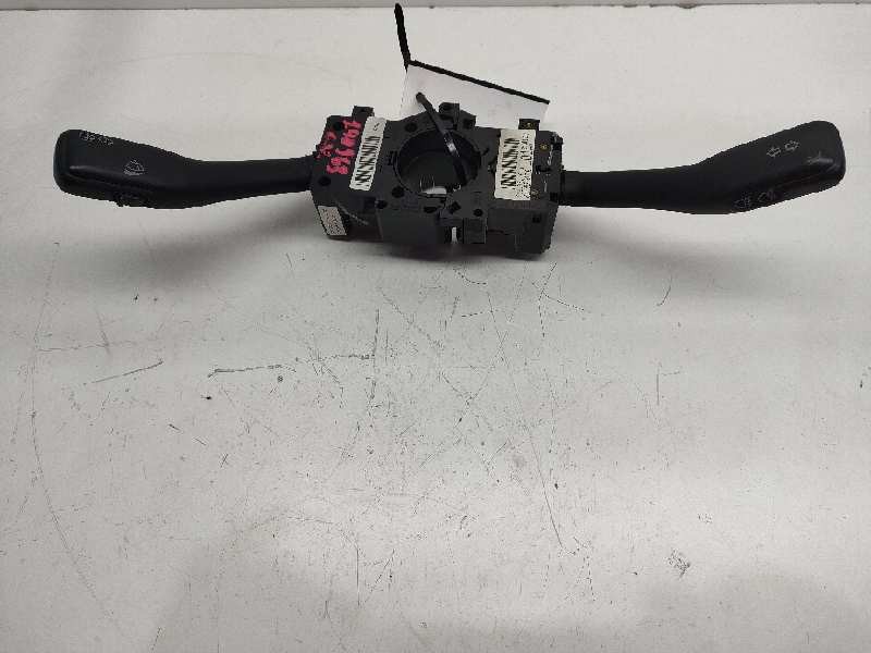 Recambio de mando intermitentes y limpia para seat leon (1m1) signo referencia OEM IAM 8L0953513G  