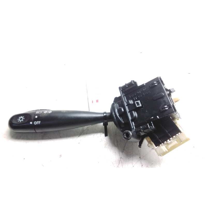 Recambio de mando intermitentes para toyota yaris (ncp1/nlp1/scp1) 1.3 linea luna referencia OEM IAM 1736482  