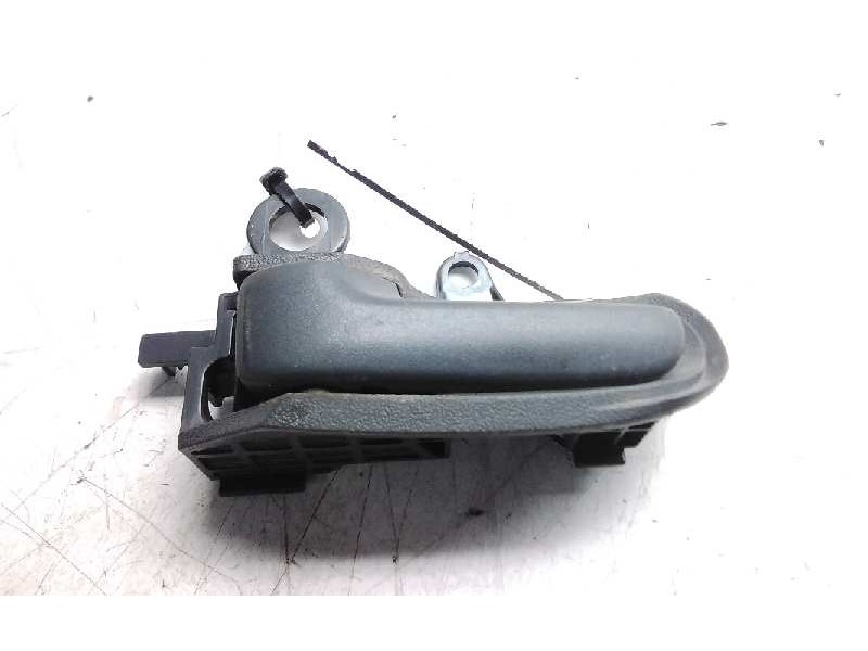 Recambio de maneta interior delantera izquierda para toyota yaris (ncp1/nlp1/scp1) 1.3 linea luna referencia OEM IAM 6920652010B