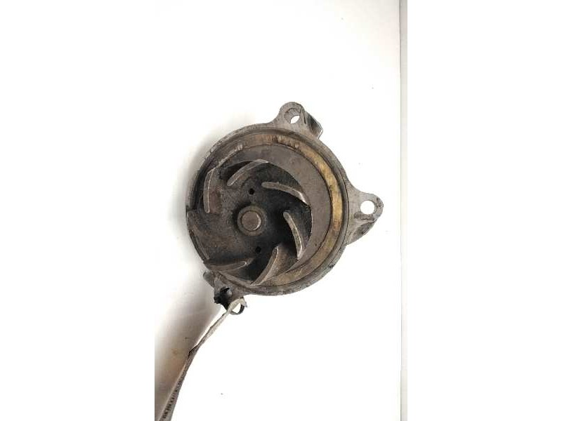 Recambio de bomba agua para volkswagen crafter combi (2e) combi 35 batalla larga con techo alto referencia OEM IAM 076121008  