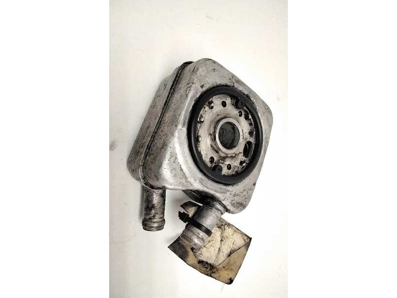 Recambio de enfriador aceite motor para volkswagen crafter combi (2e) combi 35 batalla larga con techo alto referencia OEM IAM 0