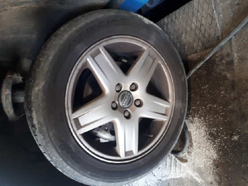 volvo s60 berlina del año 2005