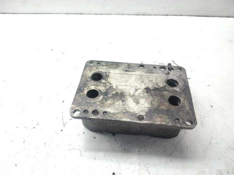 Recambio de enfriador aceite motor para nissan qashqai (j10) 2.0 dci turbodiesel cat referencia OEM IAM 6790972560  