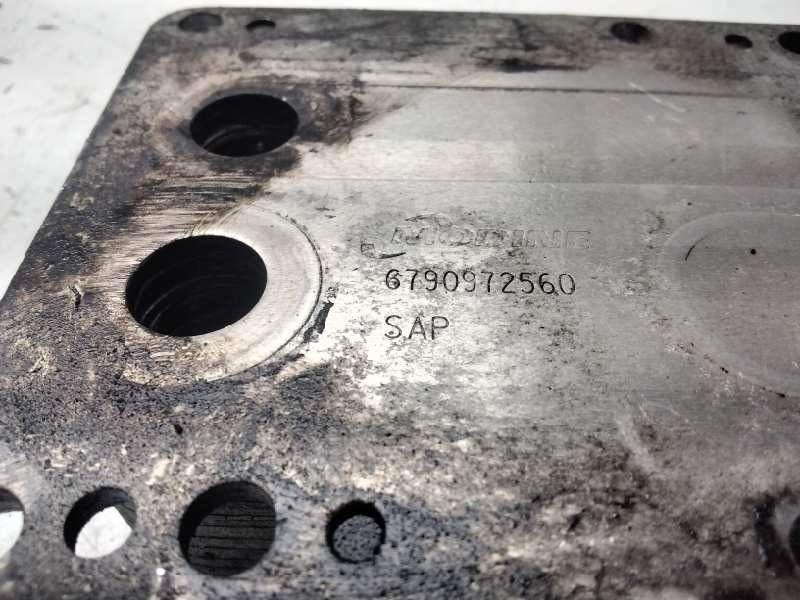 Recambio de enfriador aceite motor para nissan qashqai (j10) 2.0 dci turbodiesel cat referencia OEM IAM 6790972560  
