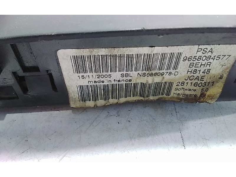 Recambio de mando climatizador para citroen c4 berlina vtr plus referencia OEM IAM 9658084577  