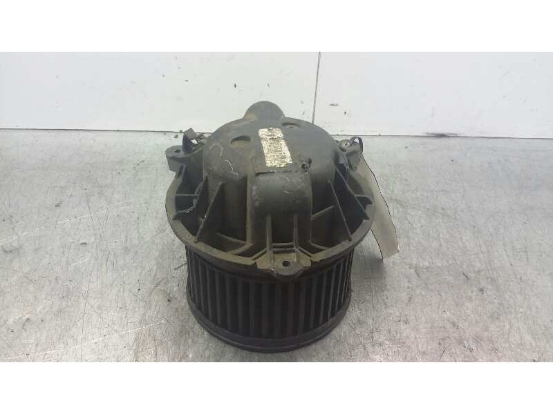 Recambio de motor calefaccion para renault trafic combi (ab 4.01) 1.9 diesel referencia OEM IAM   