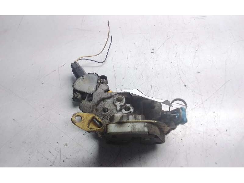 Recambio de cerradura puerta delantera izquierda para nissan serena (c23m) 2.0 slx diesel referencia OEM IAM   