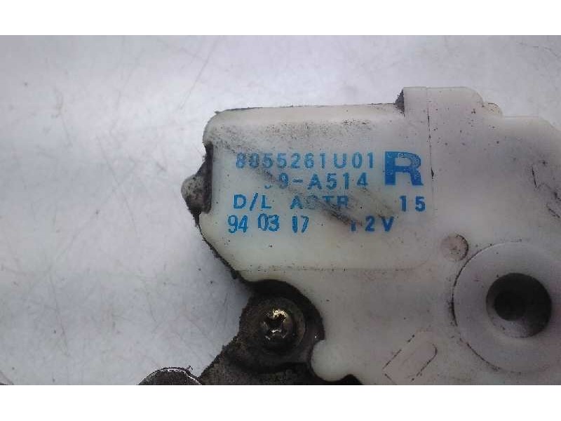 Recambio de cerradura puerta delantera derecha para nissan serena (c23m) 2.0 slx diesel referencia OEM IAM 805526U01  