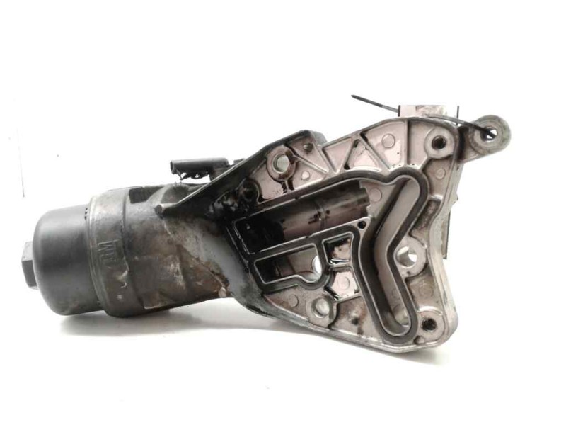 Recambio de soporte filtro aceite para opel insignia berlina edition referencia OEM IAM   