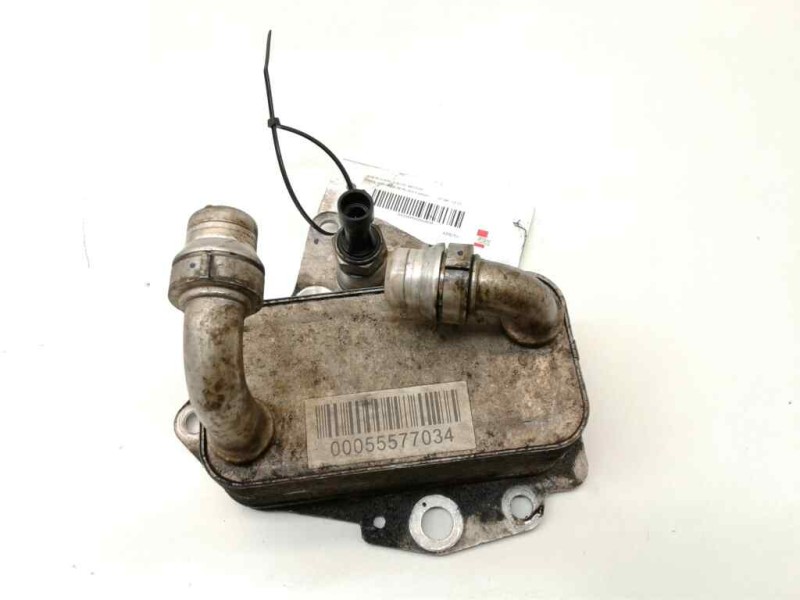 Recambio de enfriador aceite motor para opel insignia berlina edition referencia OEM IAM 653423439  