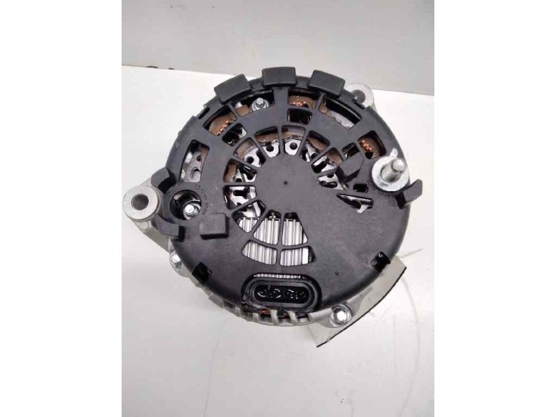 Recambio de alternador para ssangyong rodius xdi premium referencia OEM IAM DACA6651540202  