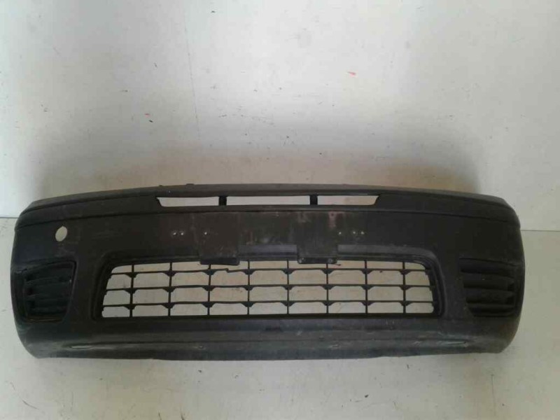 Recambio de paragolpes delantero para fiat punto berlina (188) 1.3 16v multijet feel referencia OEM IAM 0735360050  